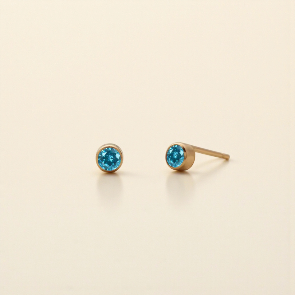 Mémoire Birthstone Studs