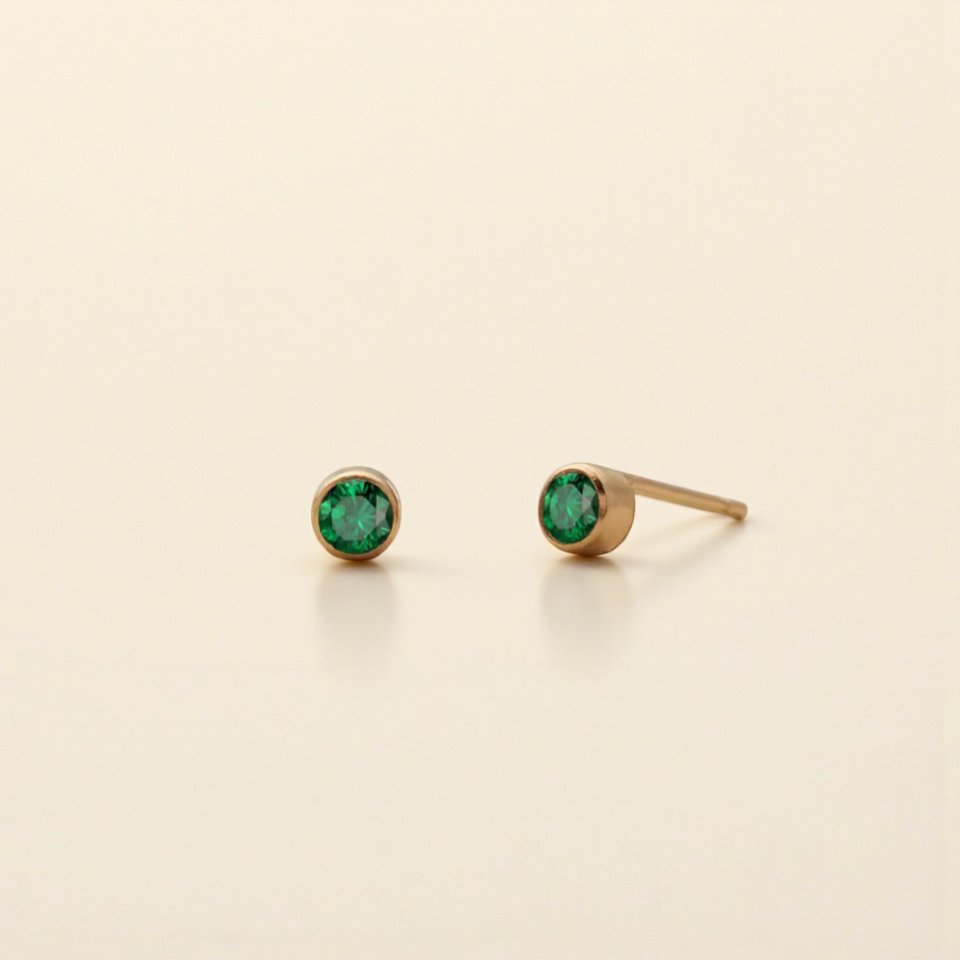 Mémoire Birthstone Studs
