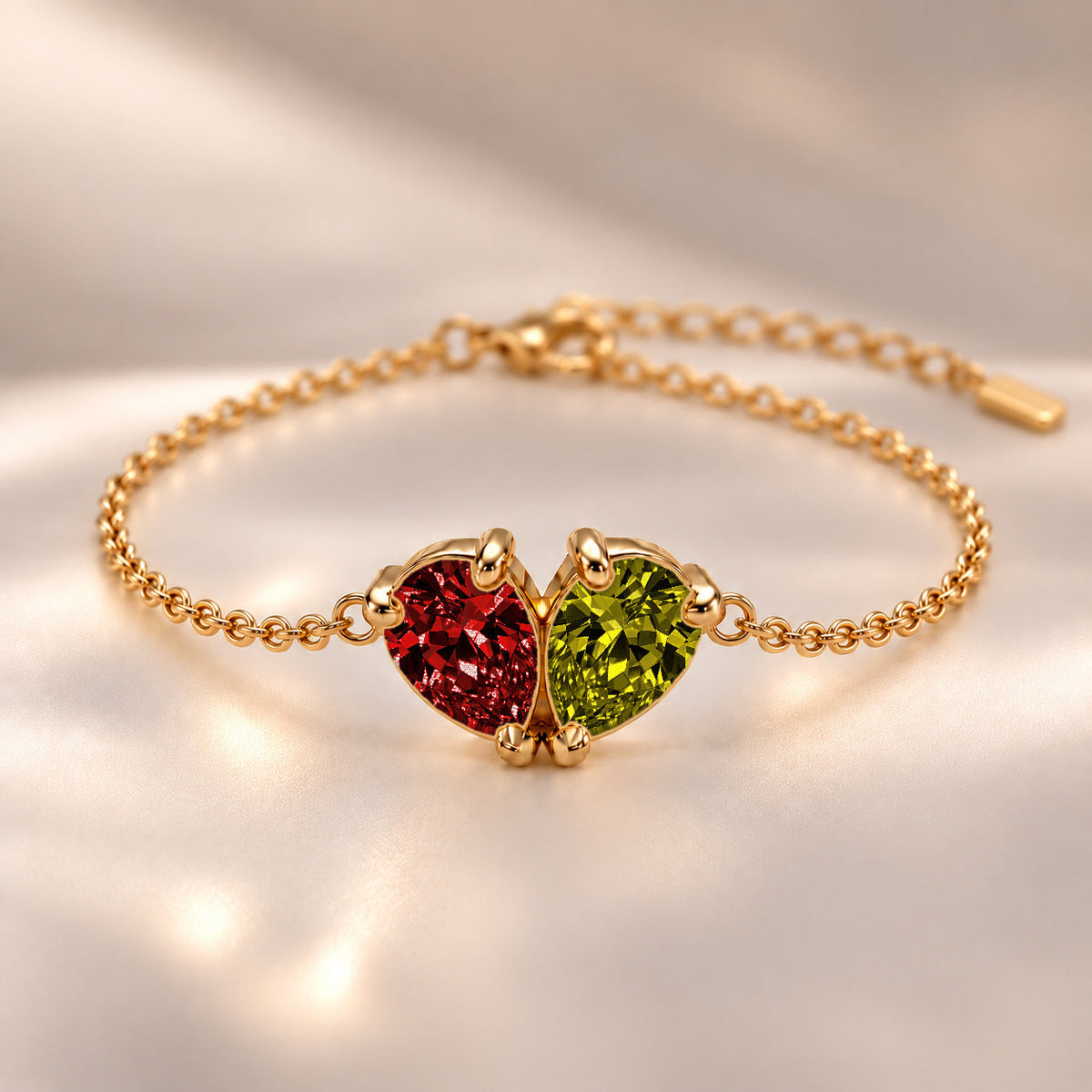 Demi Heart Bracelet - Gold Finish
