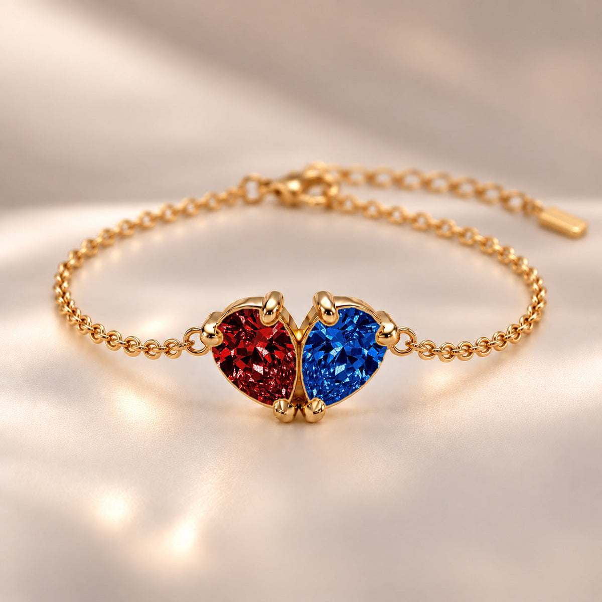 Demi Heart Bracelet - Gold Finish