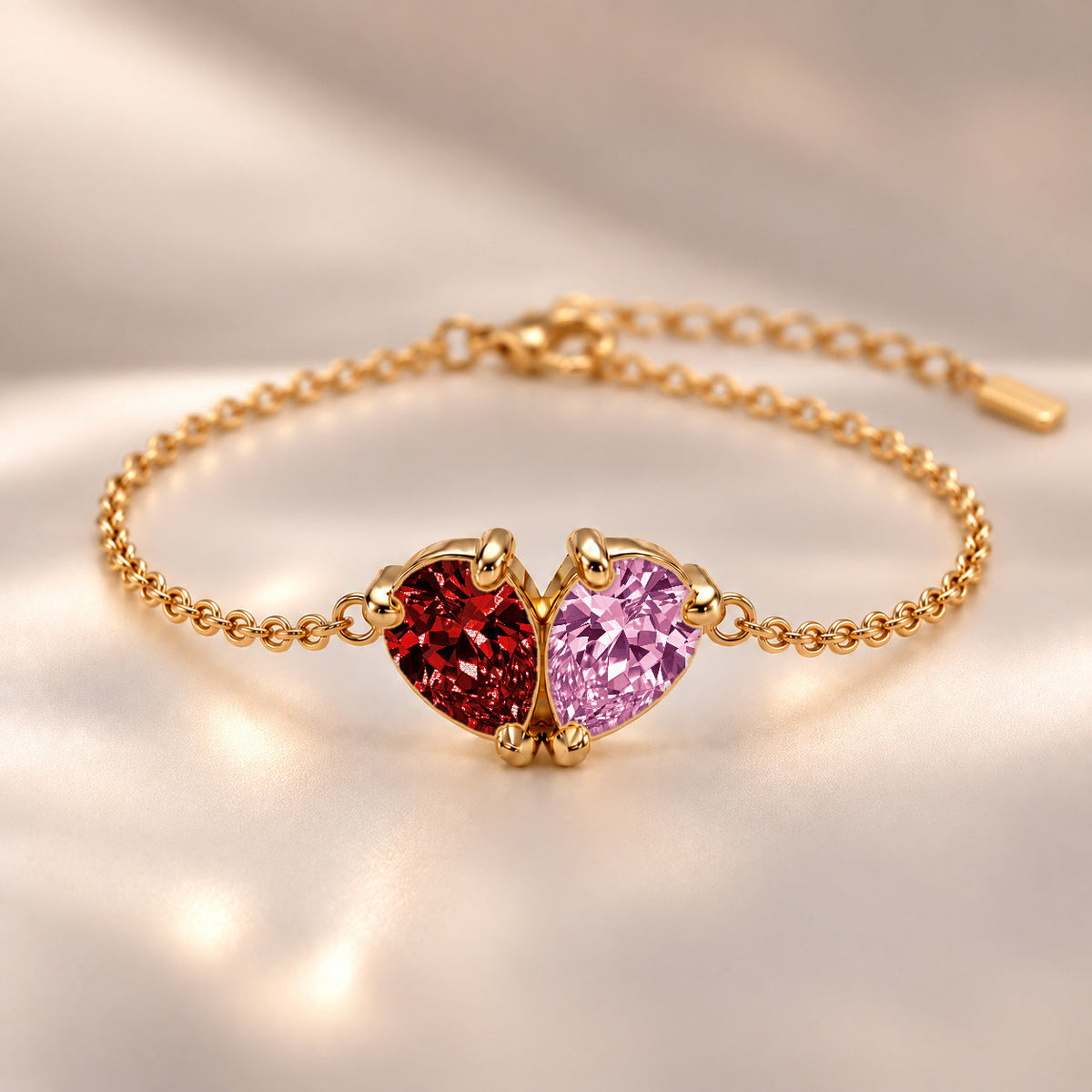 Demi Heart Bracelet - Gold Finish
