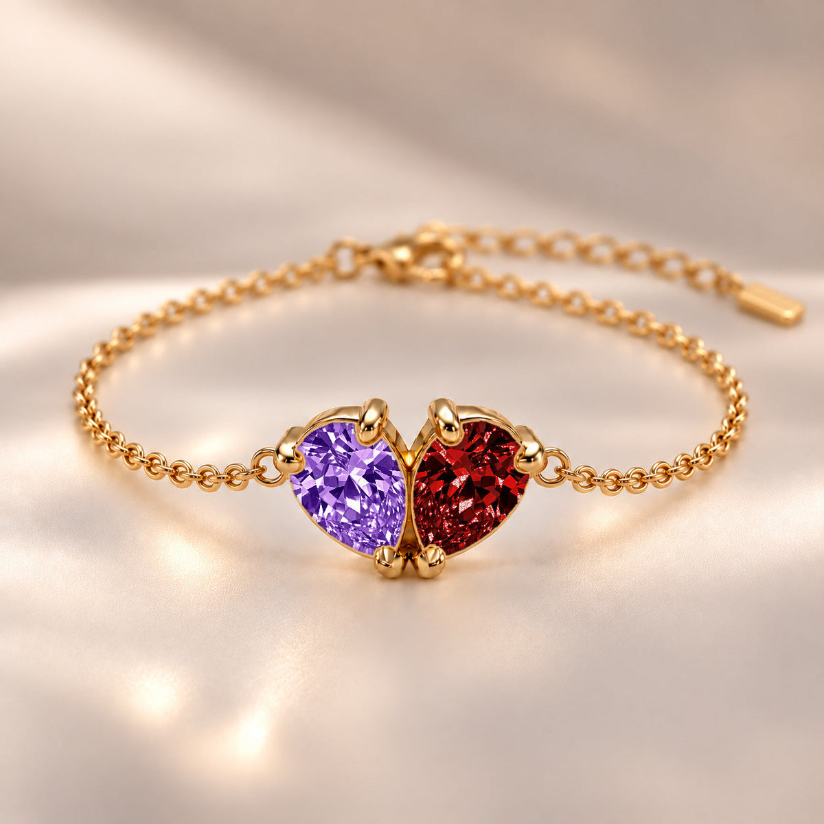 Demi Heart Bracelet - Gold Finish