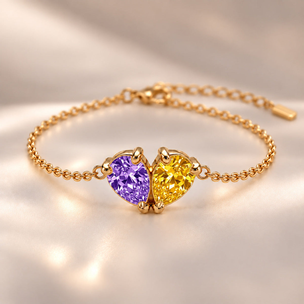 Demi Heart Bracelet - Gold Finish