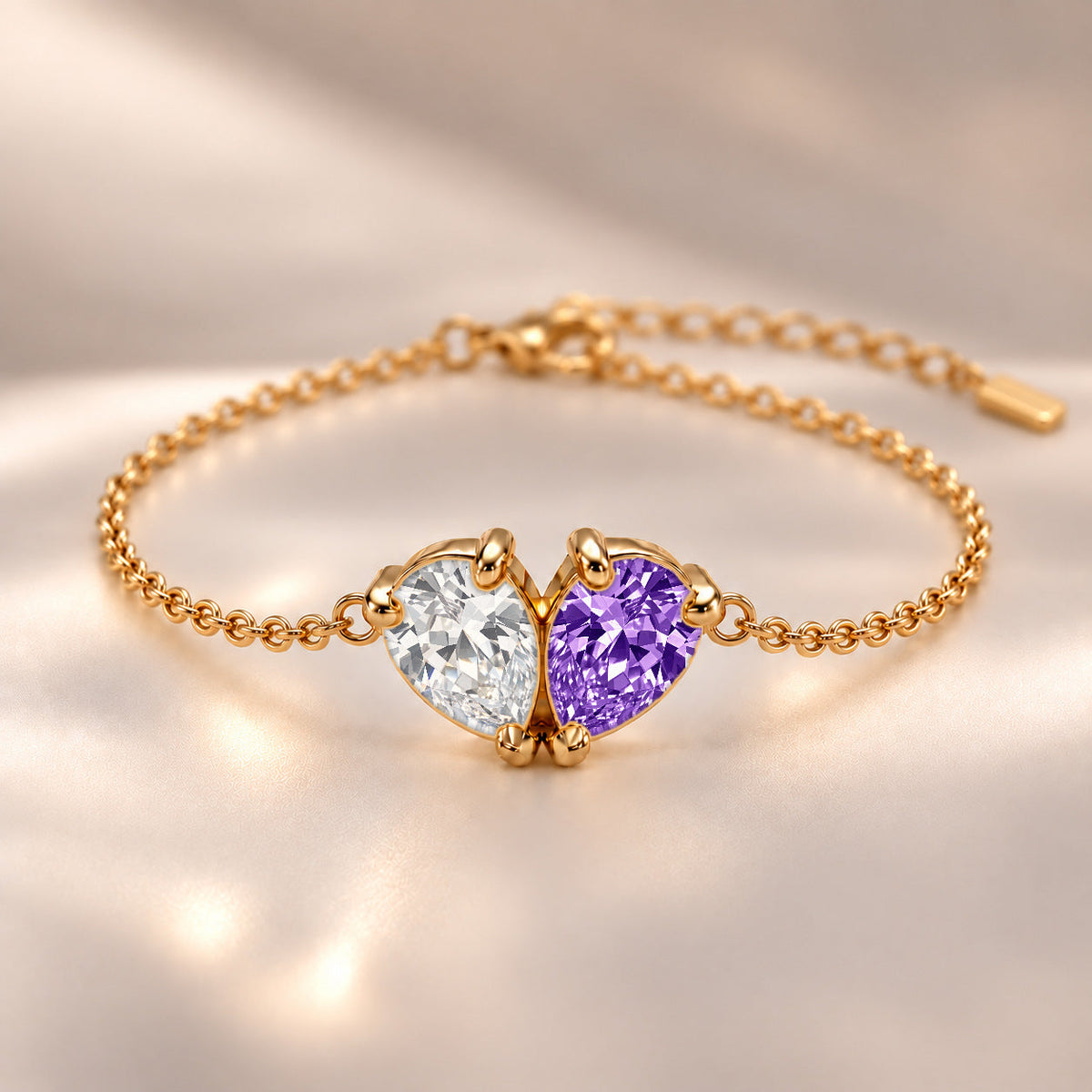 Demi Heart Bracelet - Gold Finish