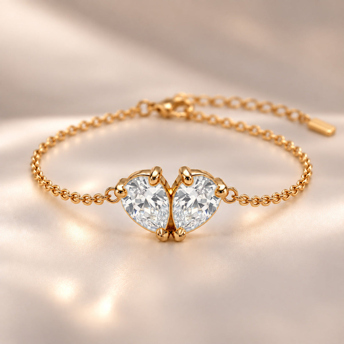 Demi Heart Bracelet - Gold Finish