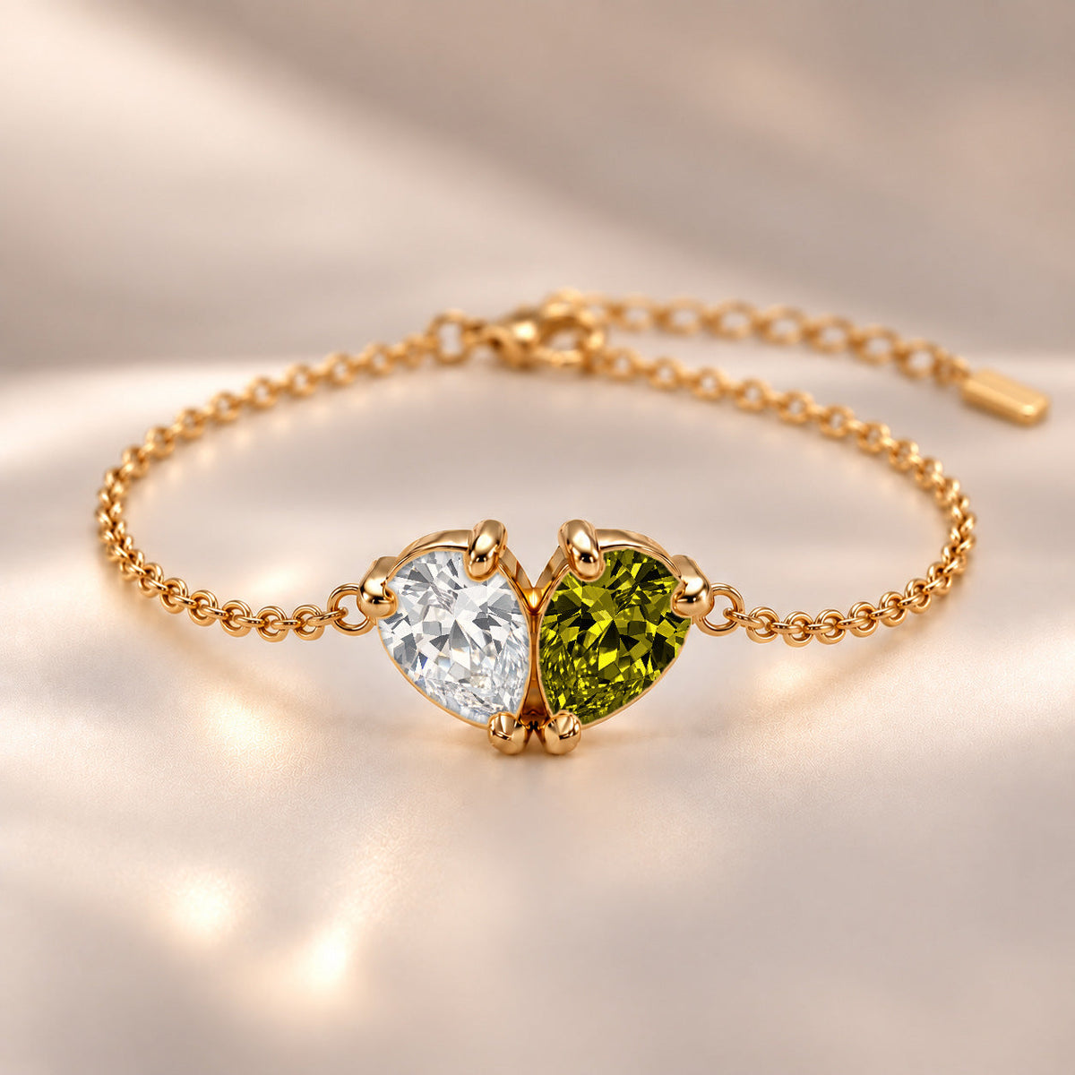 Demi Heart Bracelet - Gold Finish