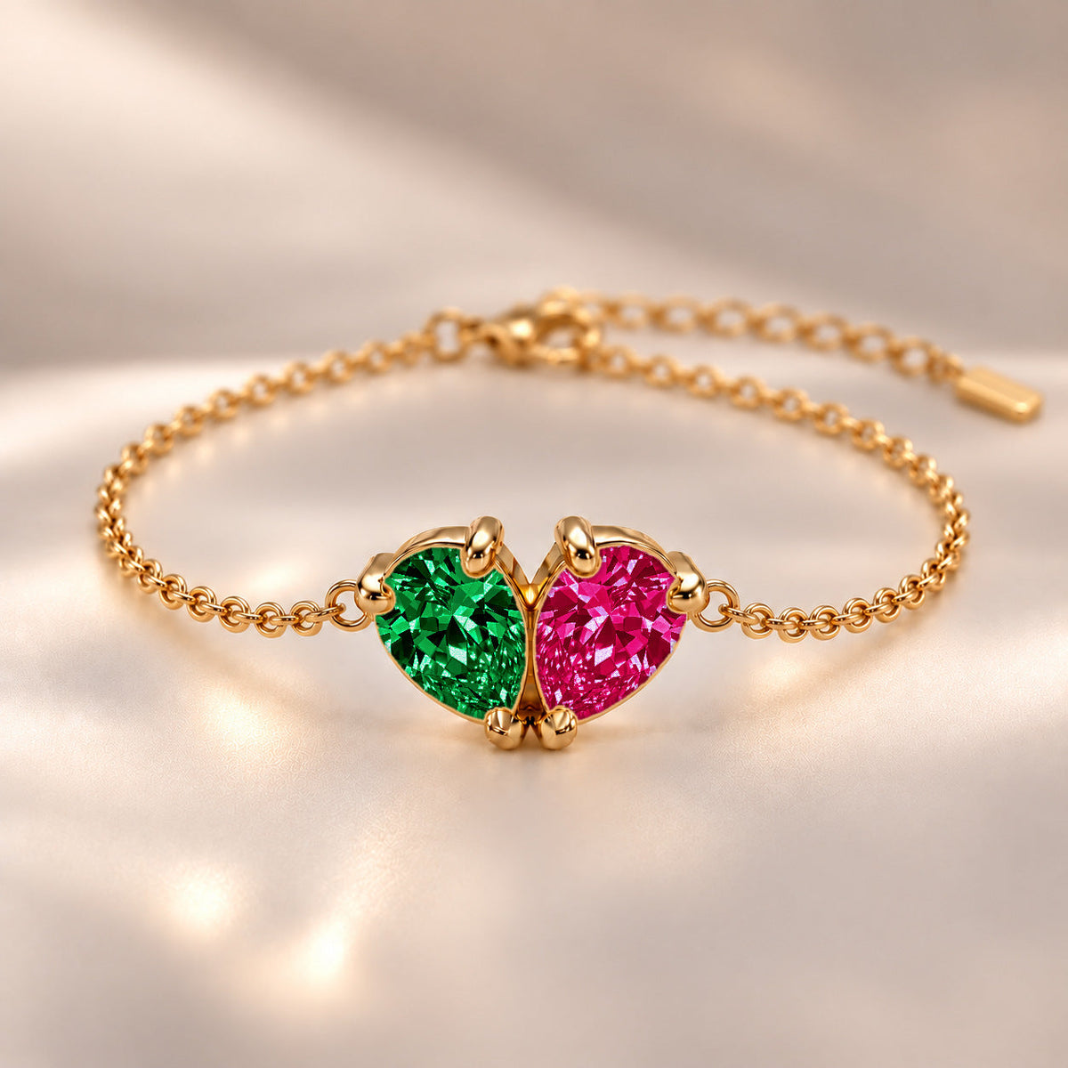 Demi Heart Bracelet - Gold Finish