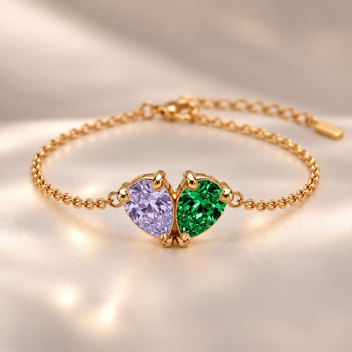 Demi Heart Bracelet - Gold Finish