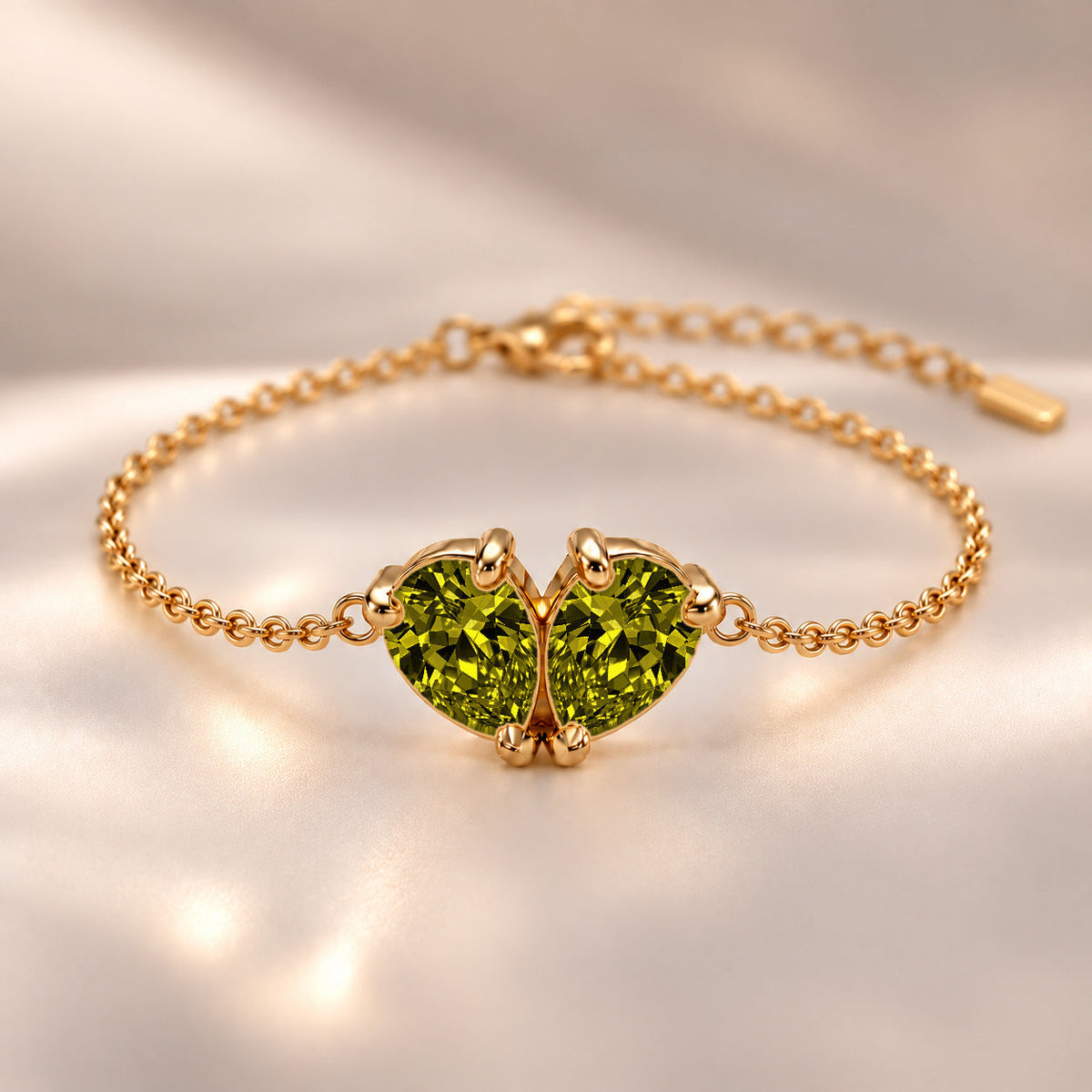 Demi Heart Bracelet - Gold Finish