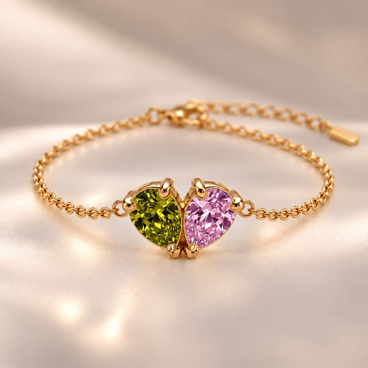 Demi Heart Bracelet - Gold Finish