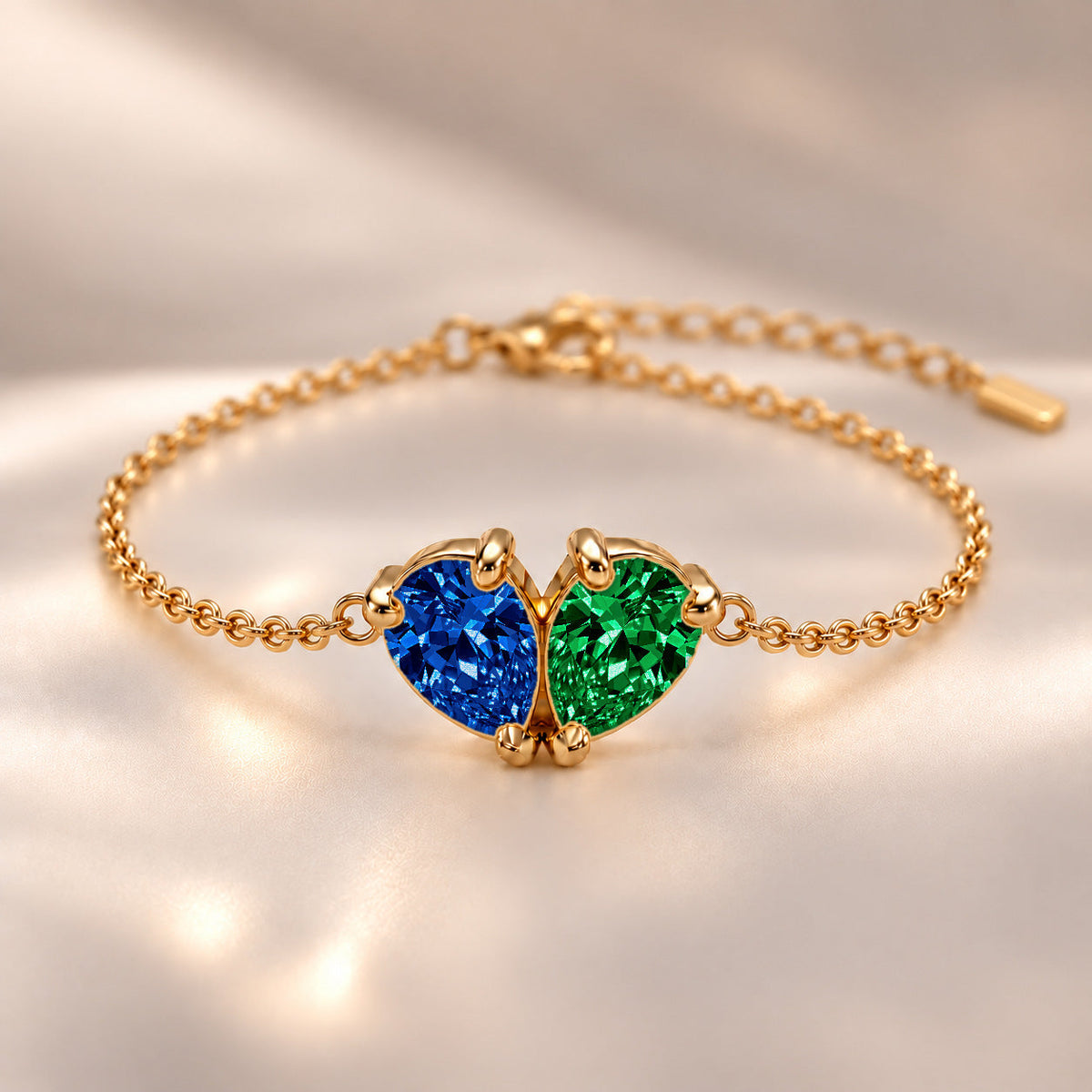 Demi Heart Bracelet - Gold Finish