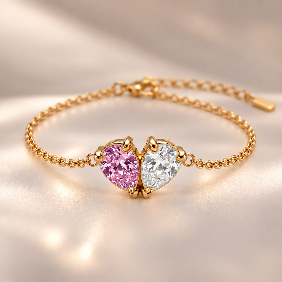 Demi Heart Bracelet - Gold Finish