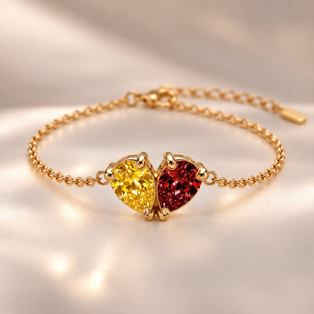 Demi Heart Bracelet - Gold Finish
