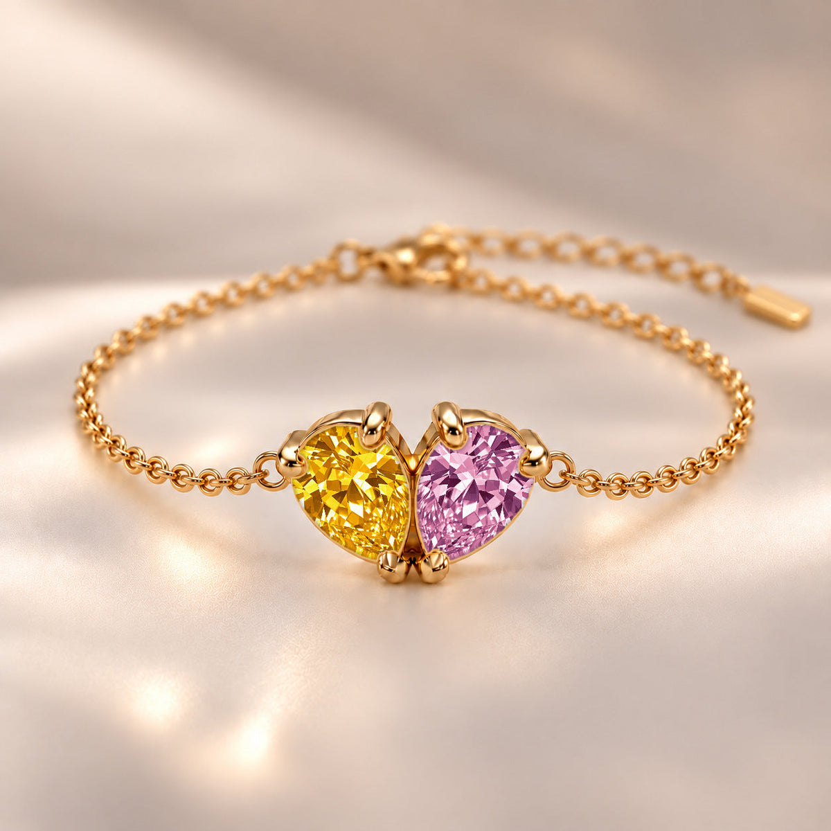 Demi Heart Bracelet - Gold Finish